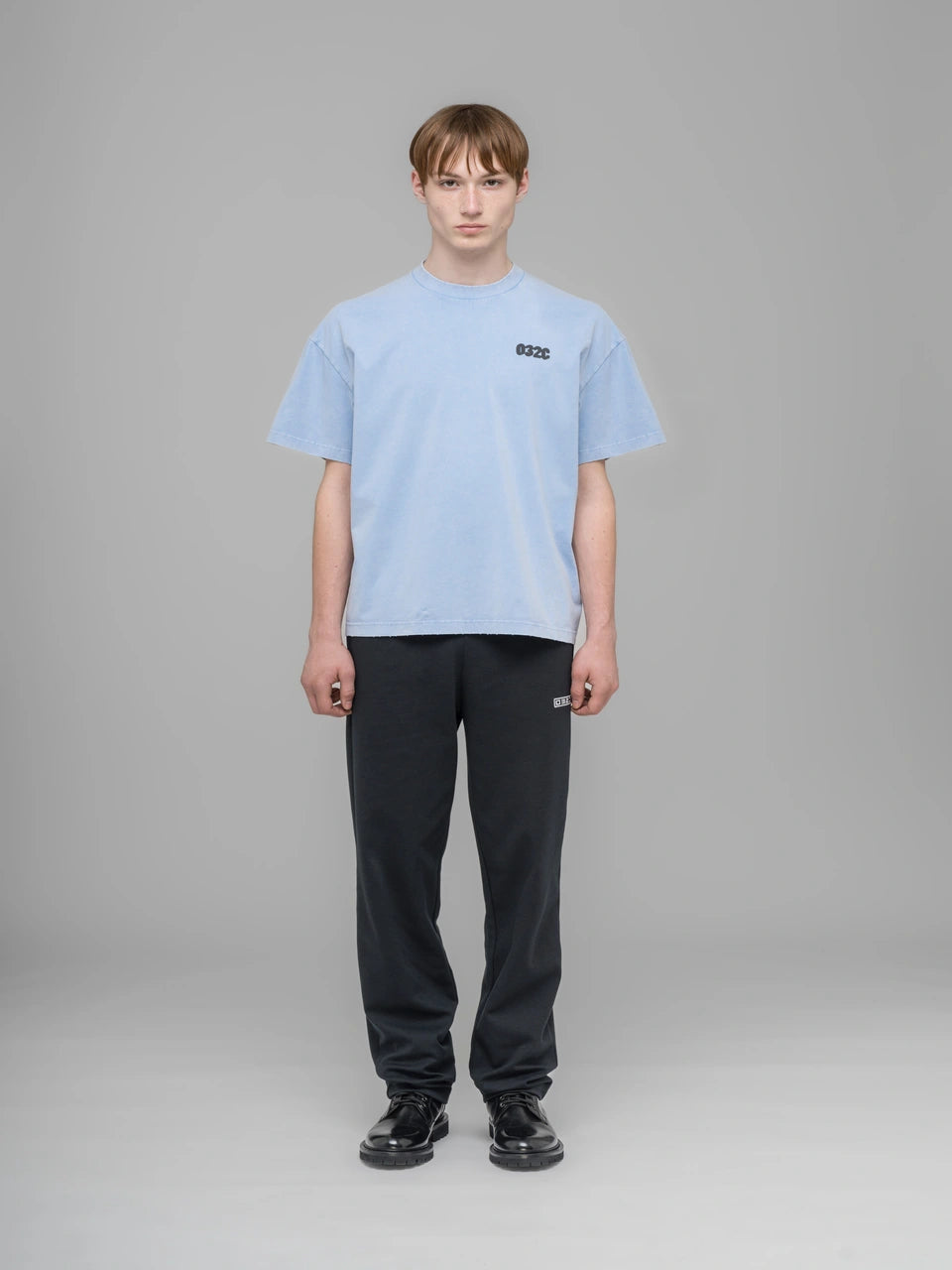 ''032c Loves'' T-Shirt - Faded Light Blue