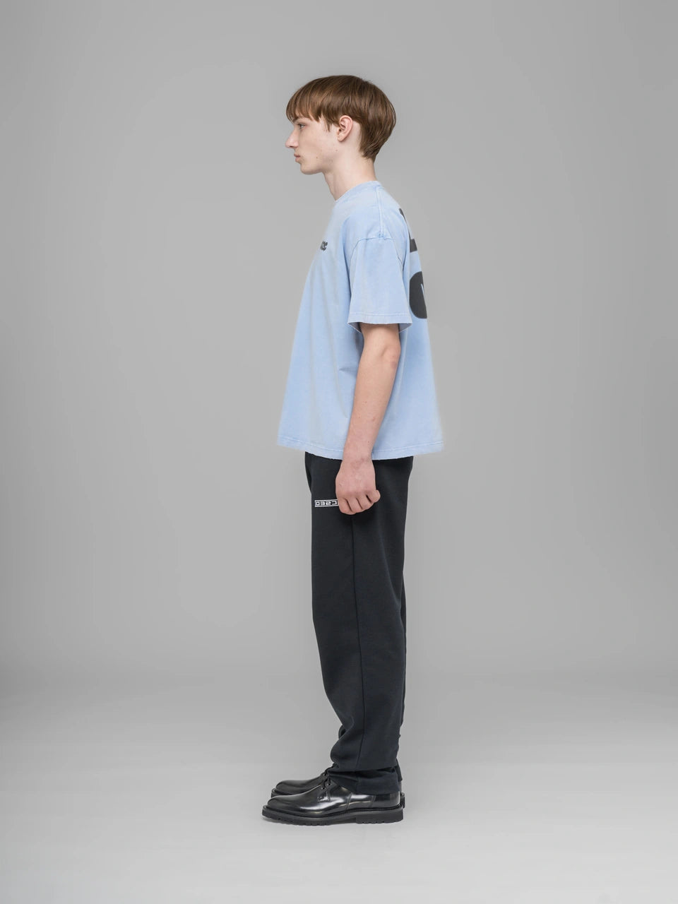 ''032c Loves'' T-Shirt - Faded Light Blue