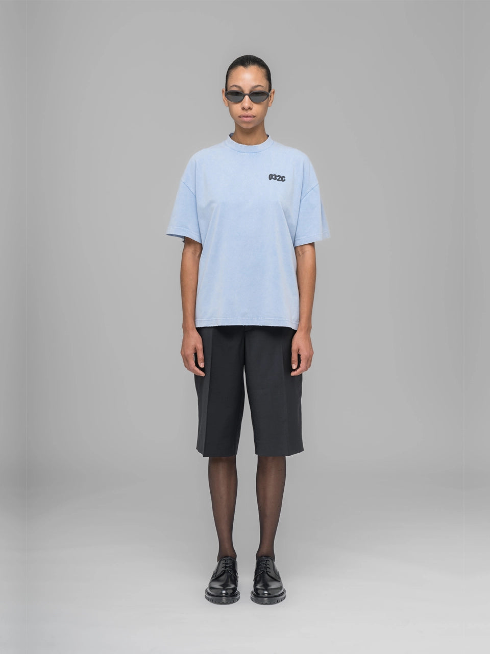 ''032c Loves'' T-Shirt - Faded Light Blue