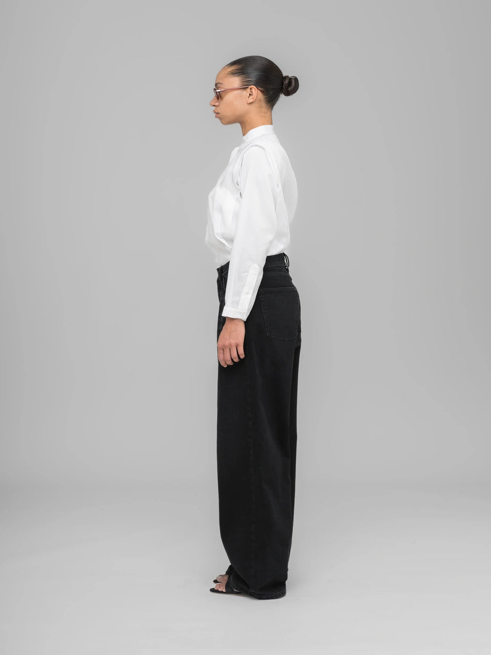 ''Down To Earth'' Wide Leg Jean - Washed Black