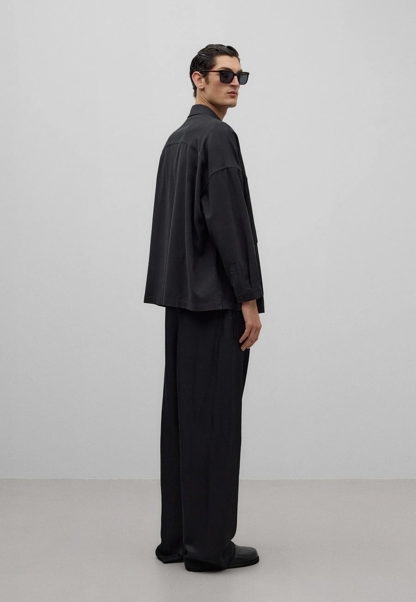 Oversized Overshirt - Black - ect.studio