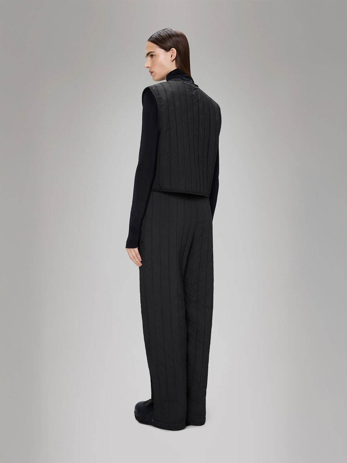 Banja Short Liner  W Vest T1