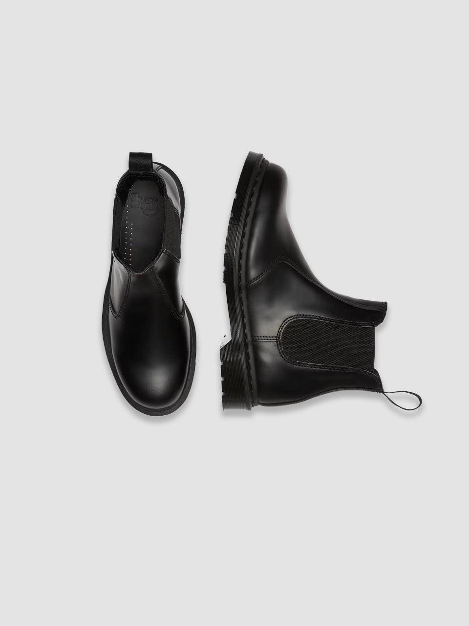 2976 Mono Smooth Leather Chelsea Boots - Dr. Martens - ect.studio