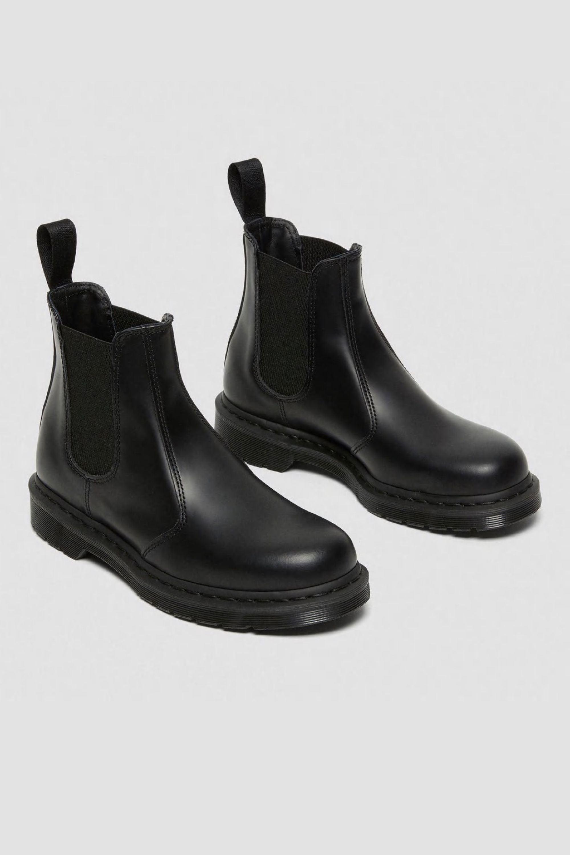 Dr. Martens 2976 Mono Smooth Leather Chelsea Boots at e.c.t. studio