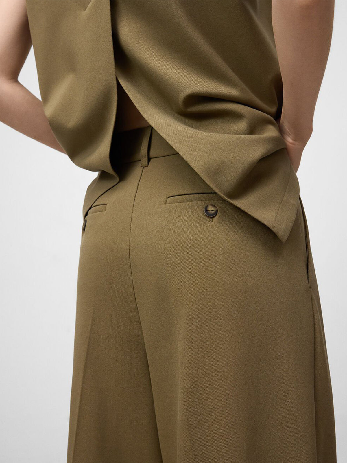 Wide Leg Tailored Trousers