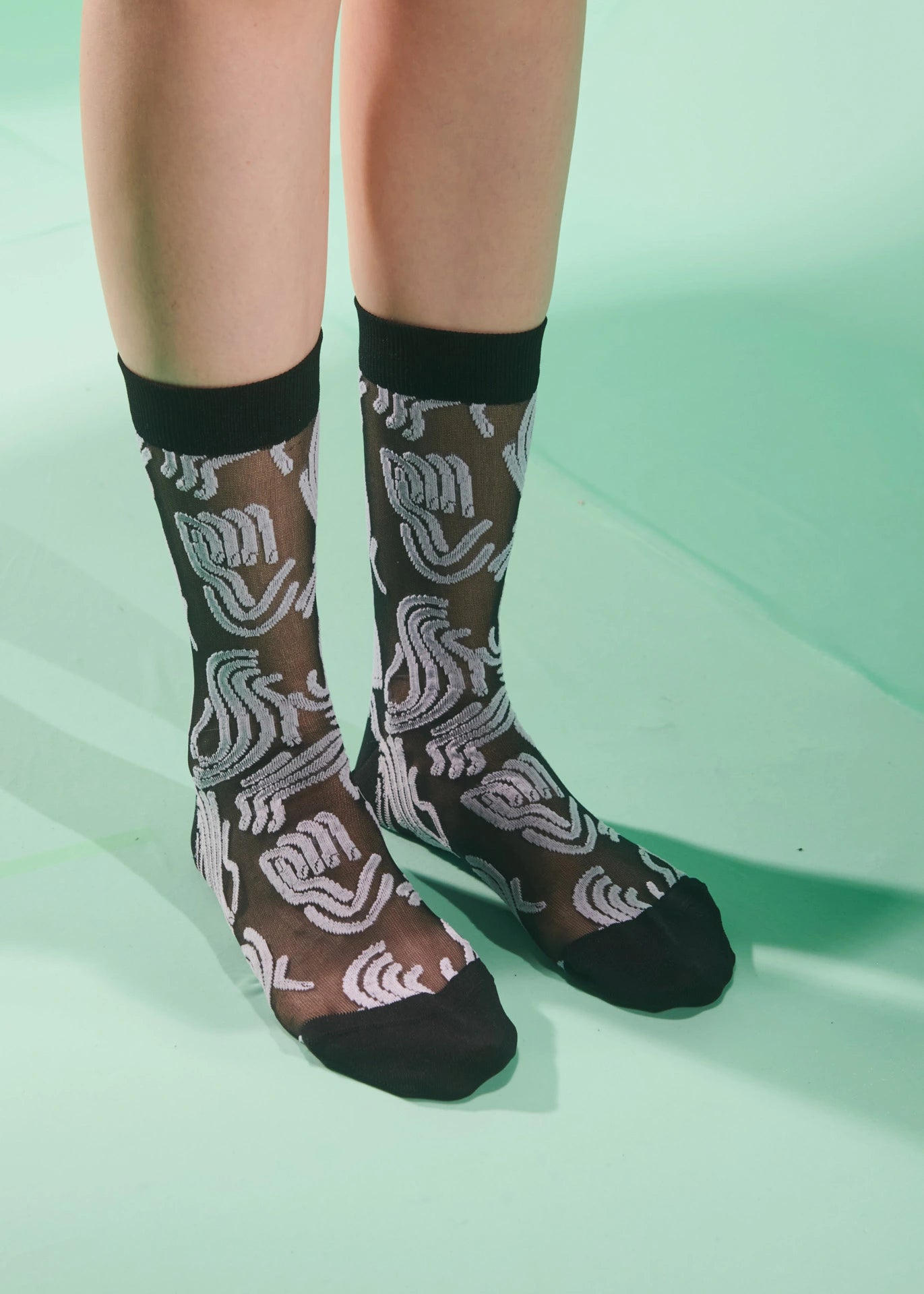 Daffodils Transparent Socks - Black