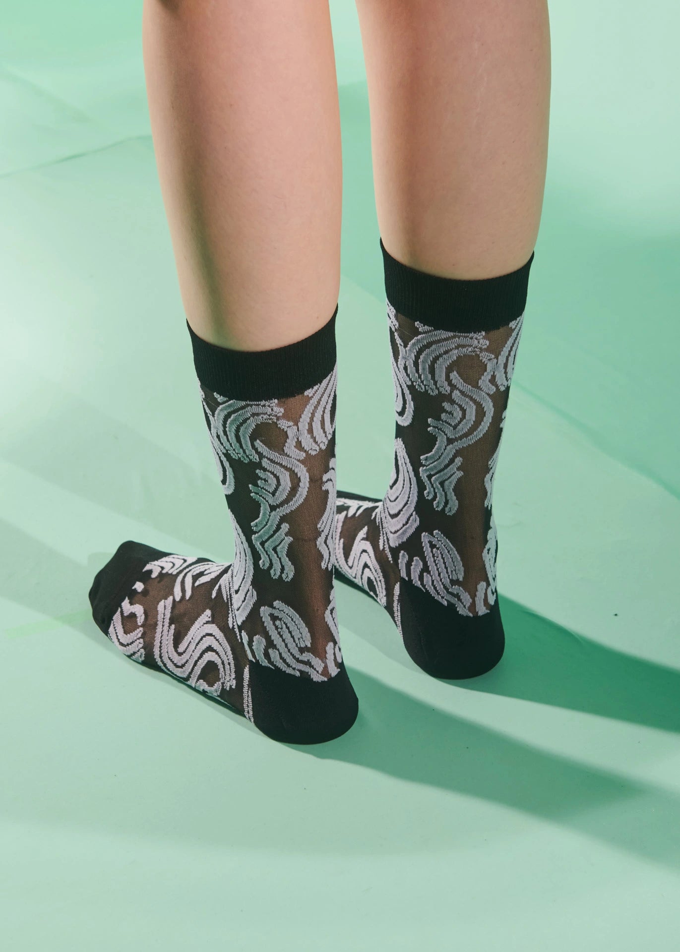 Daffodils Transparent Socks - Black