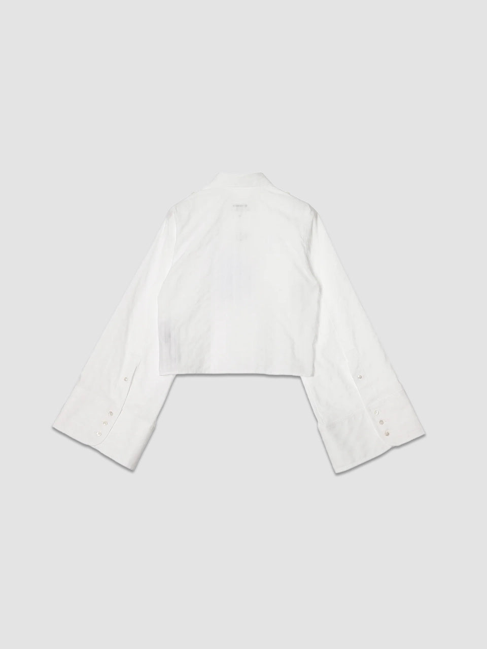 Long-Sleeved-Shirt